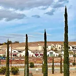 Allura Encantado - Temecula Wine Retreat