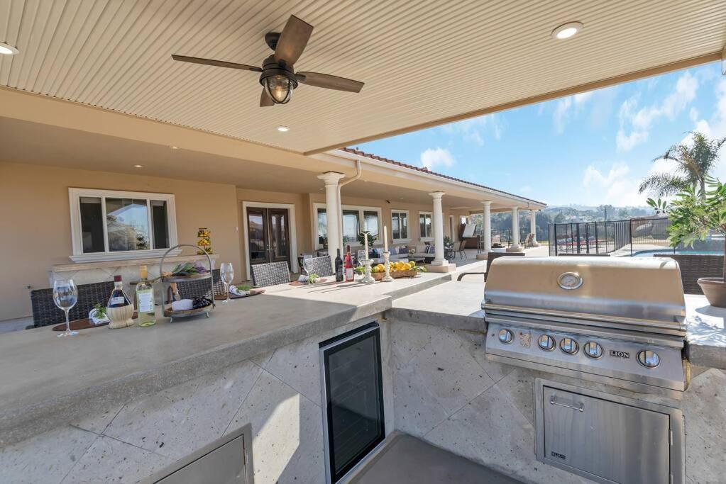 Luxurious Mansion In Wine Country Temecula