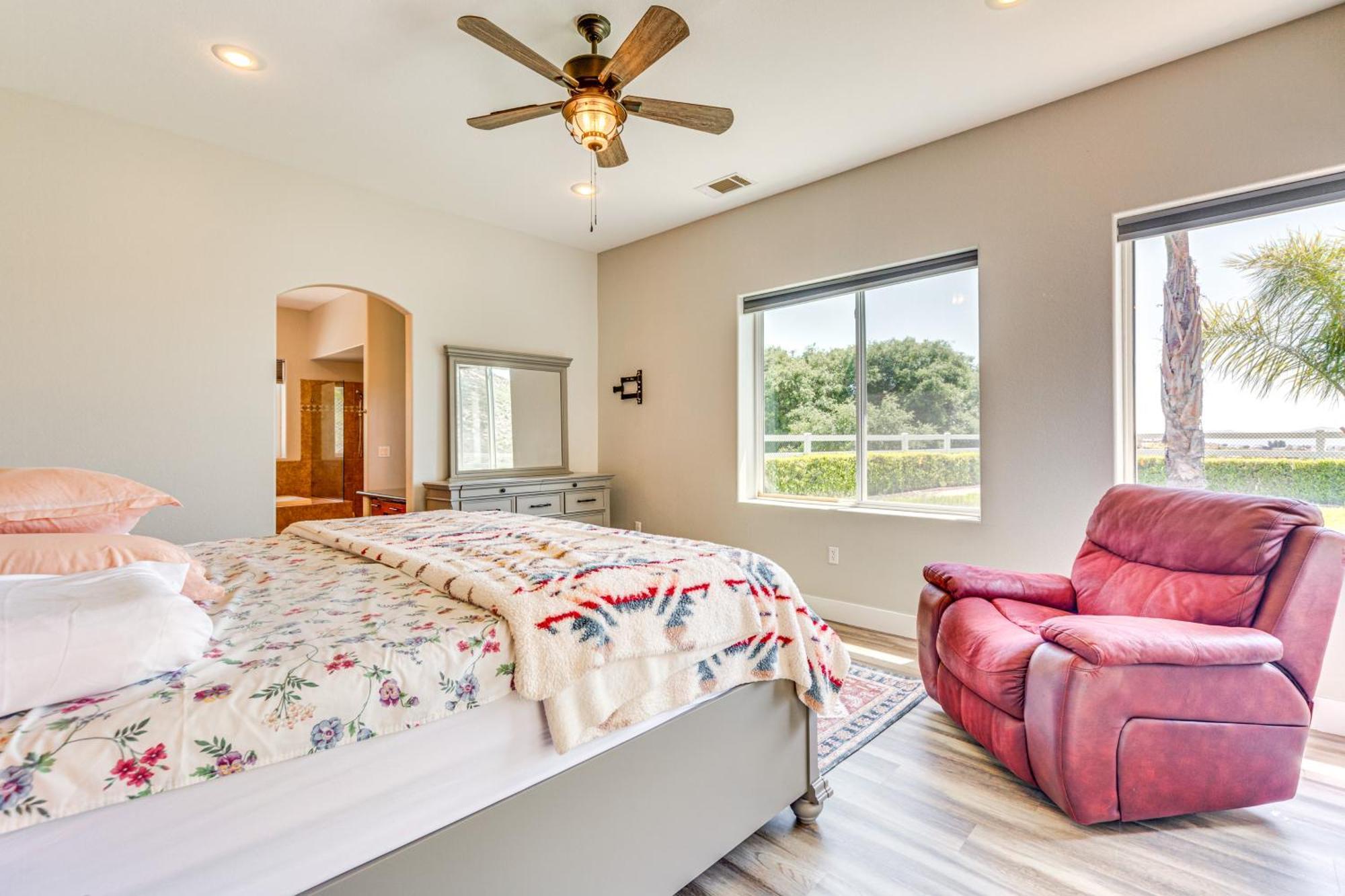 Holiday home Family Hideaway With Hillside Views In Temecula! *