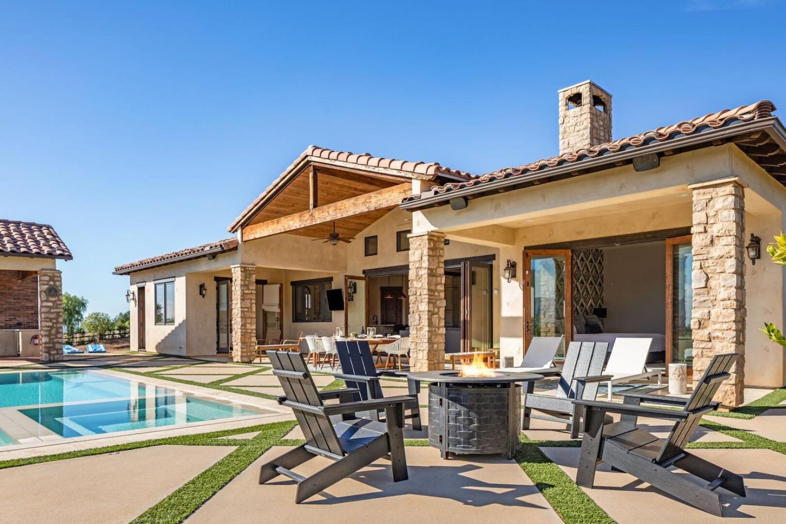De La Sky Ranch Sprawling Tuscan In Wine Country Holiday home *