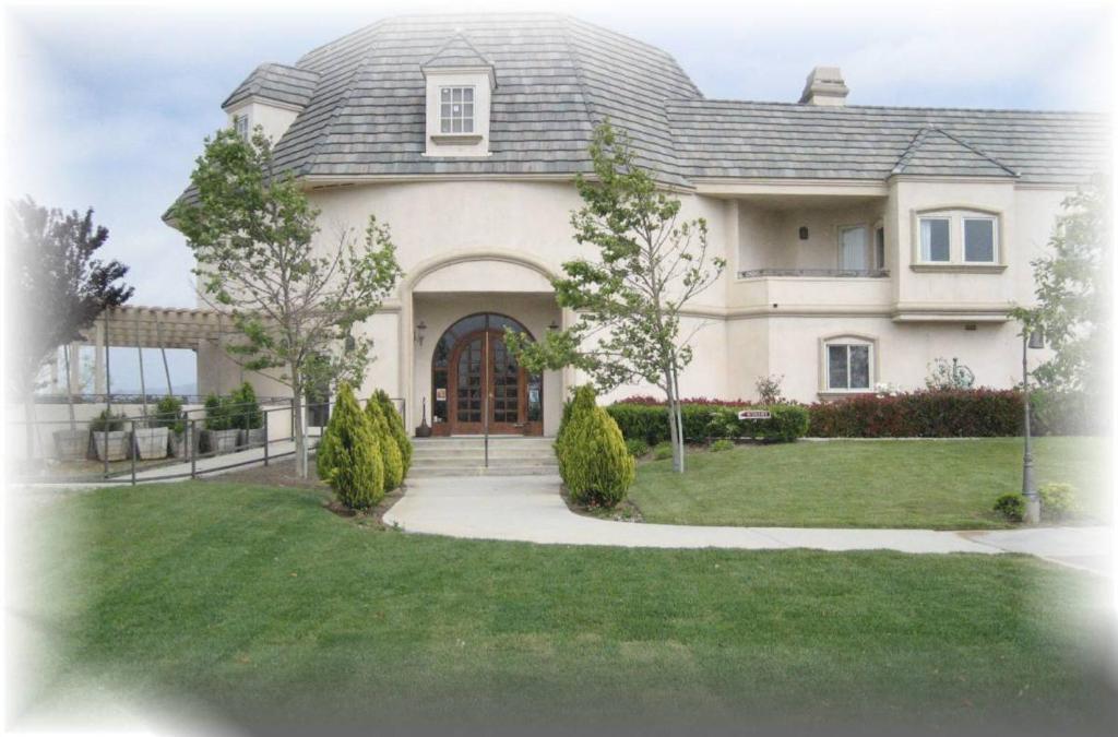 At Churon Winery 3* Temecula