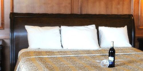 Hotel At Churon Winery Temecula